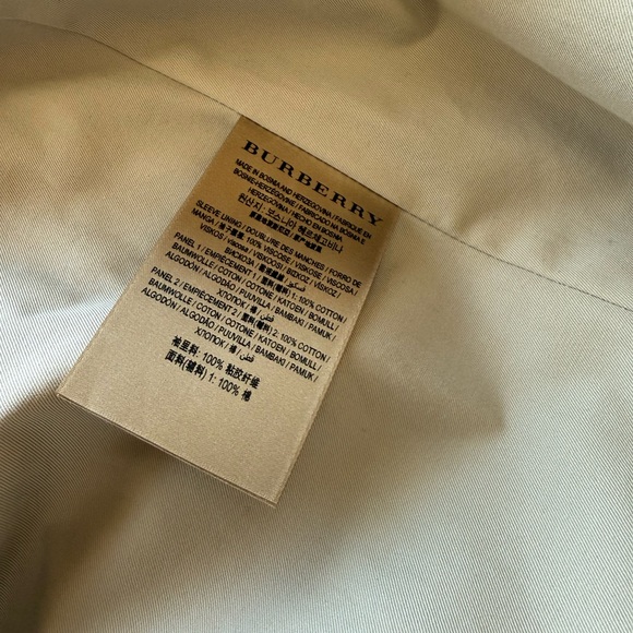 Burberry Beige Plaid Trench Coat - Picture 6 of 6